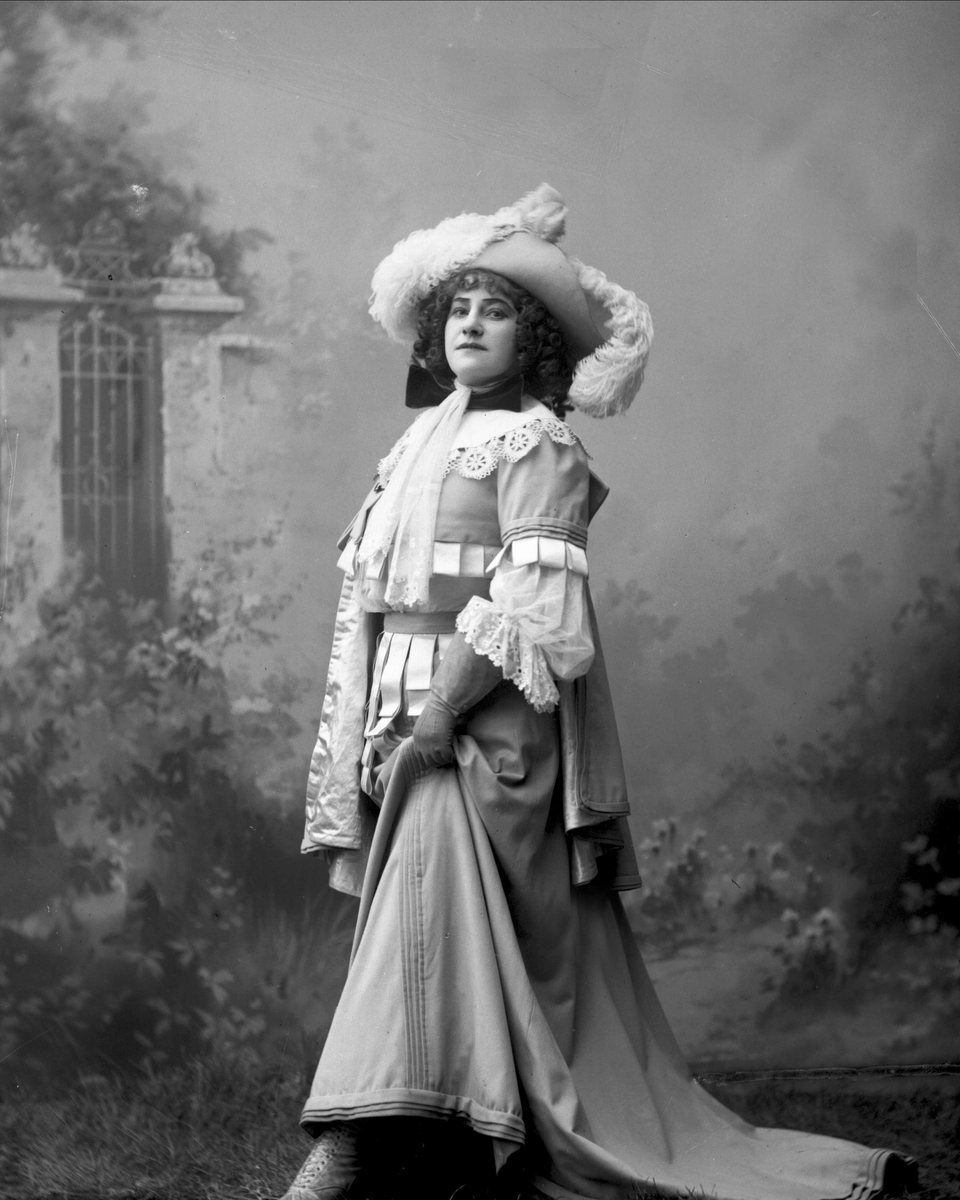 Gustav Borgen, Portrett, skuespillerinnen Johanne Voss.
