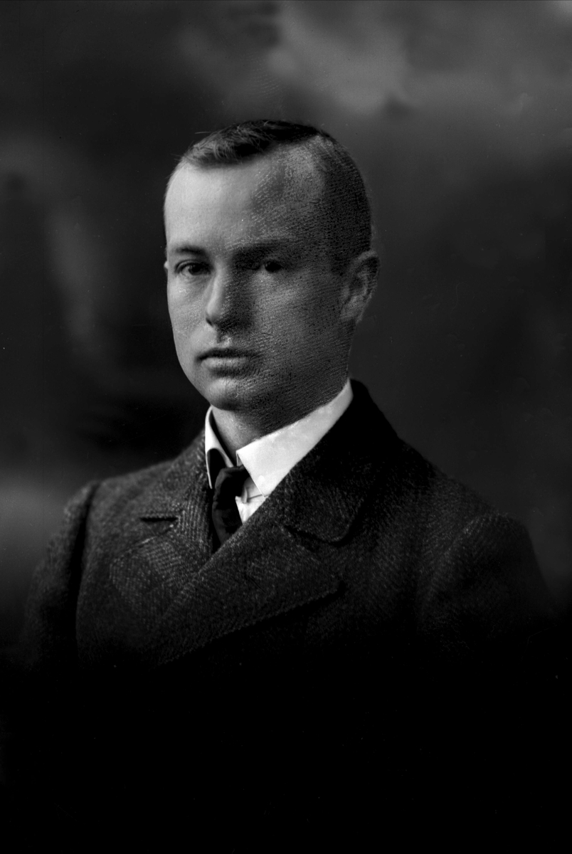 Gustav Borgen, NFB.22328