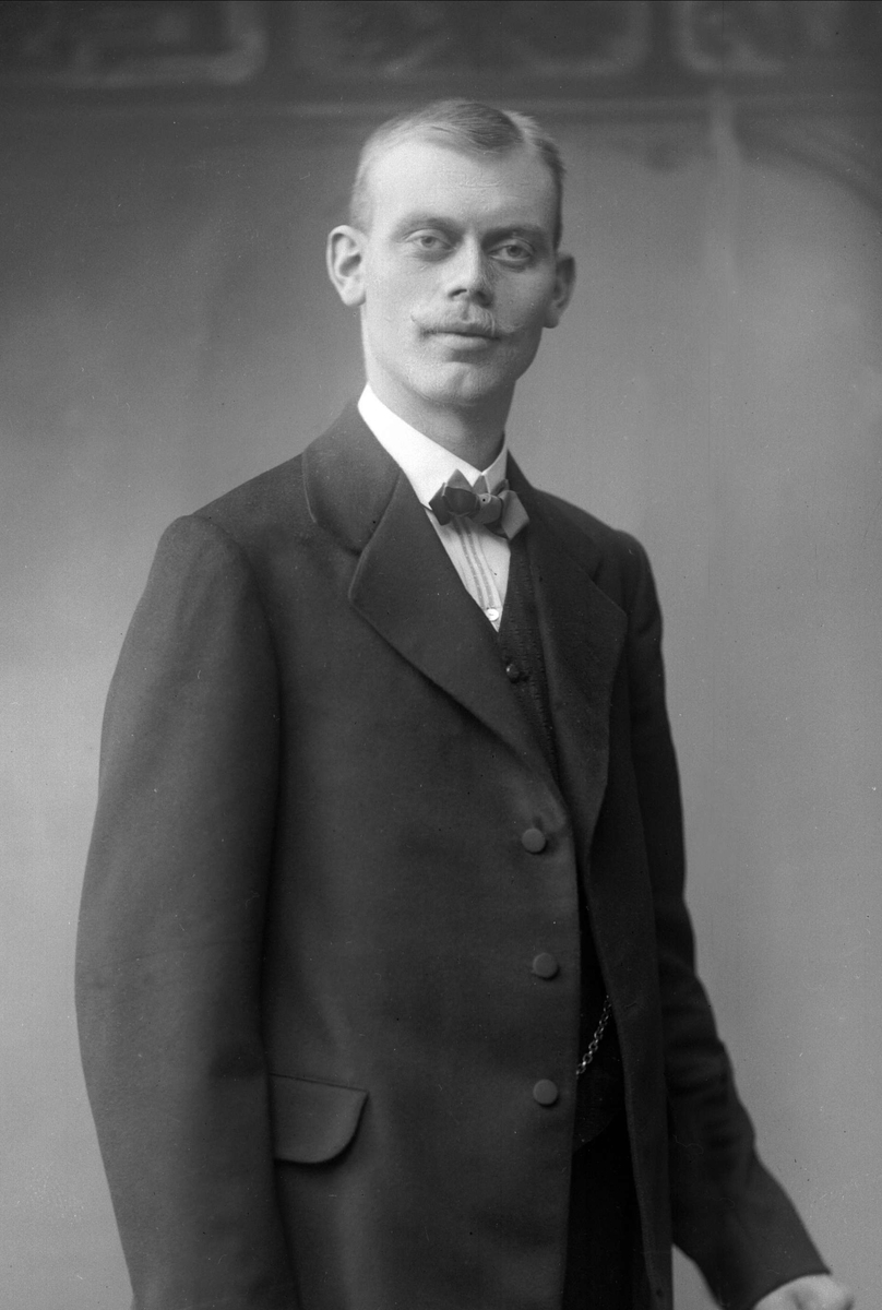 Gustav Borgen, NFB.23762