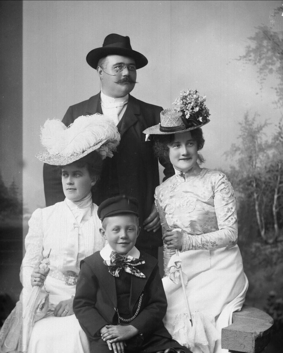 Gustav Borgen, NFB.24711