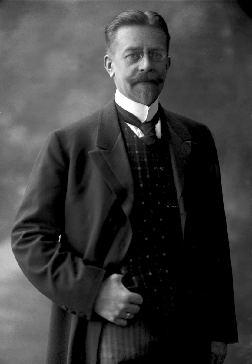 Gustav Borgen, NFB.25044