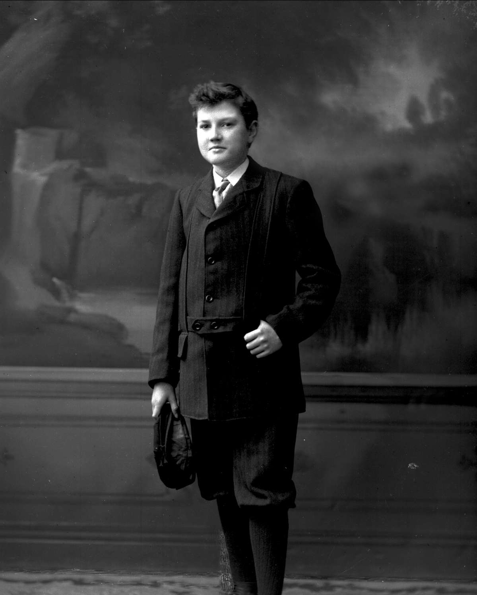 Gustav Borgen, NFB.25068