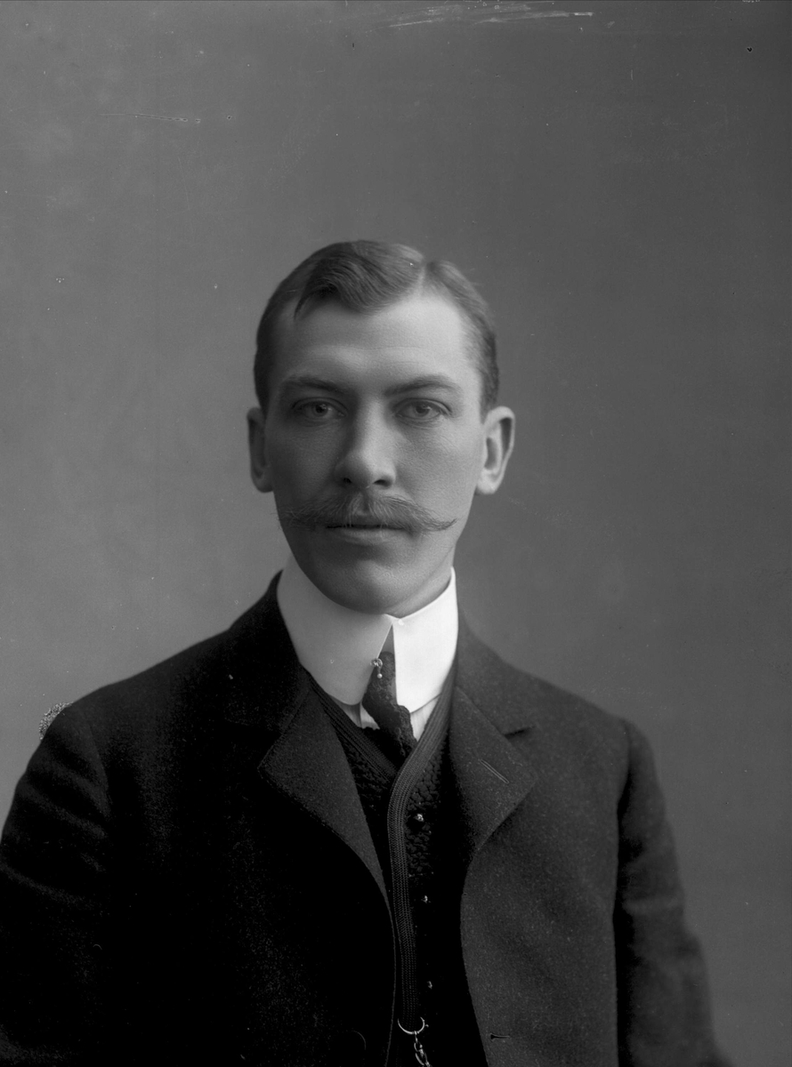 Gustav Borgen, NFB.25208