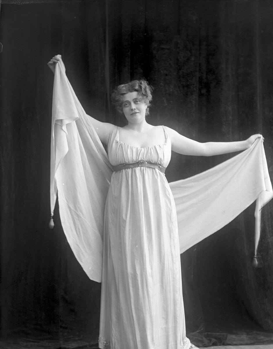 Gustav Borgen, Portrett, operasangerinne, sopranen Gabrielle Bidenkap.