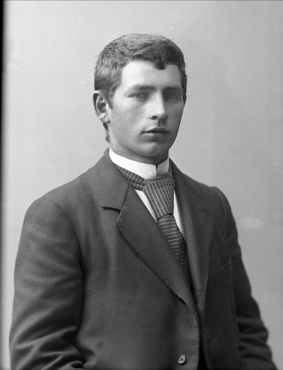 Gustav Borgen, NFB.27425