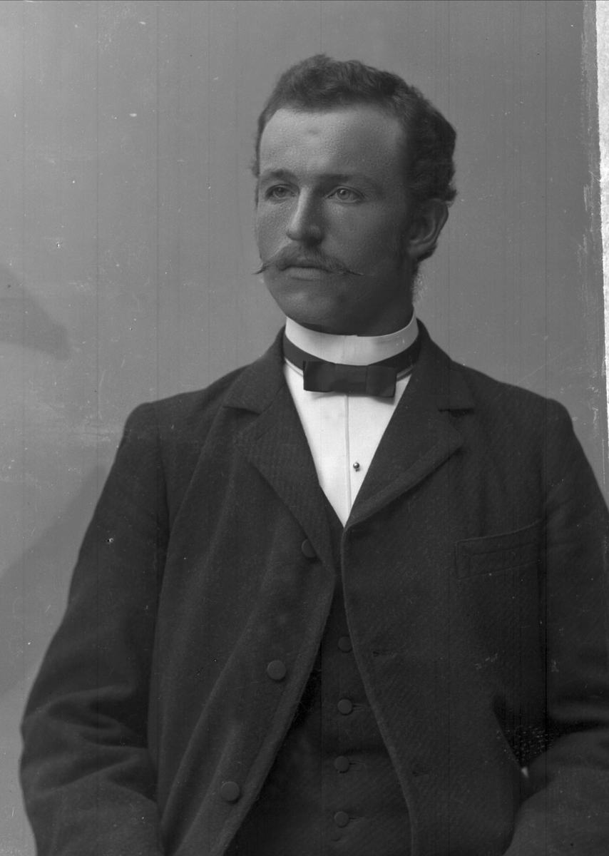 Gustav Borgen, NFB.27745