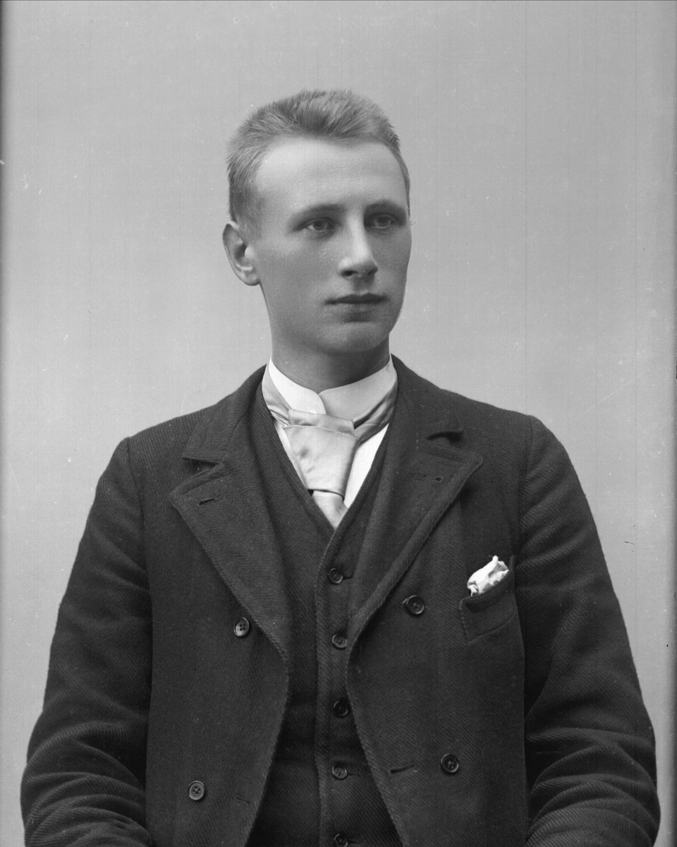 Gustav Borgen, NFB.27789