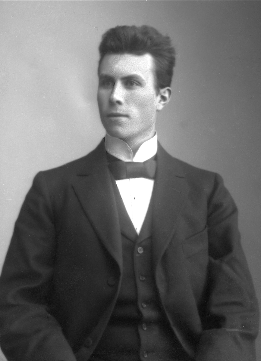Gustav Borgen, NFB.33465