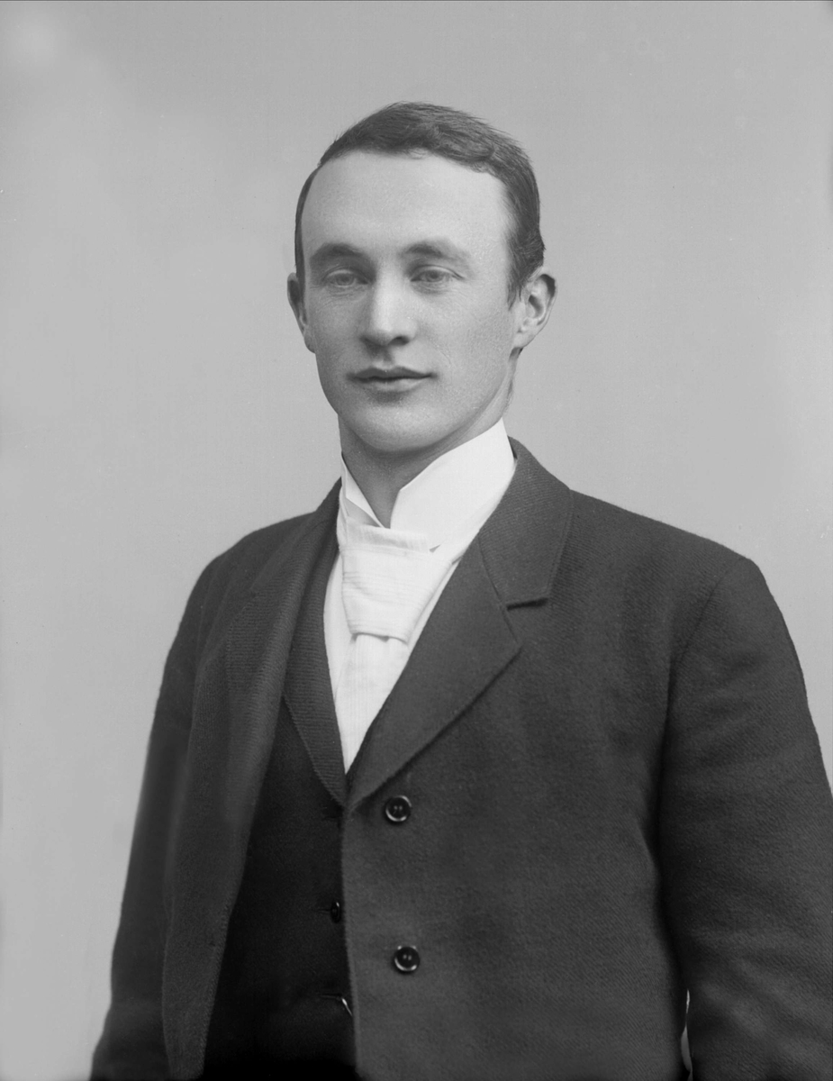 Gustav Borgen, NFB.34604