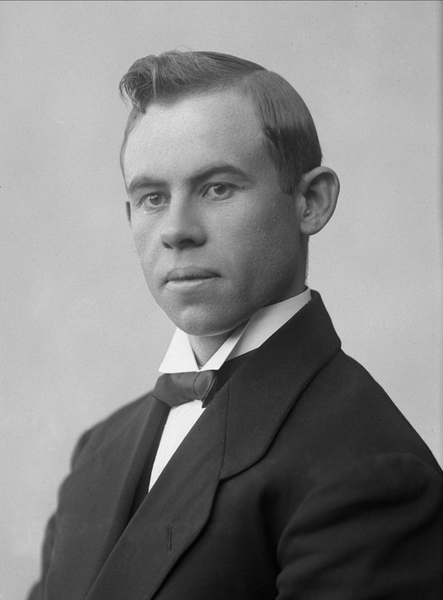Gustav Borgen, NFB.35154