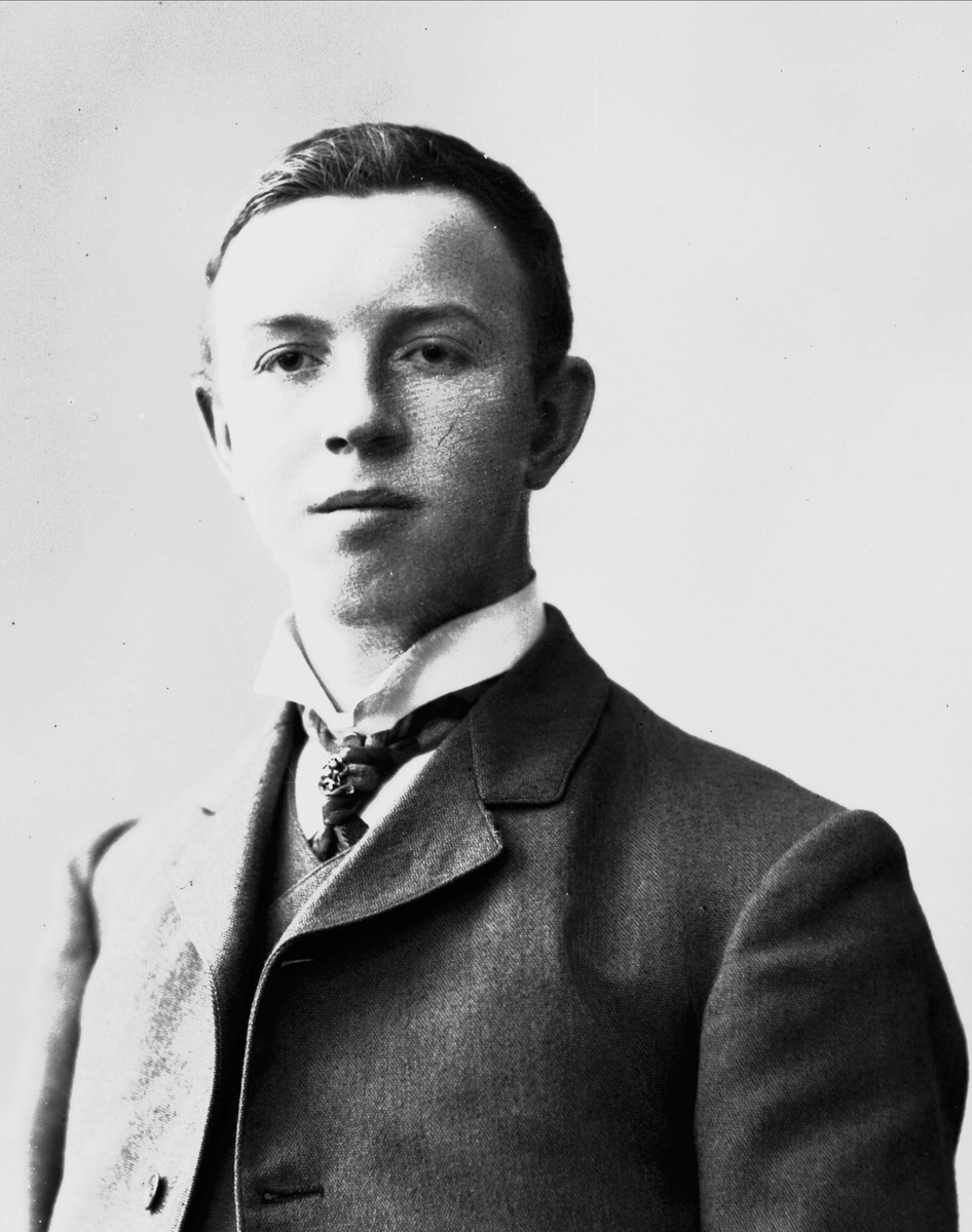 Gustav Borgen, NFB.36879