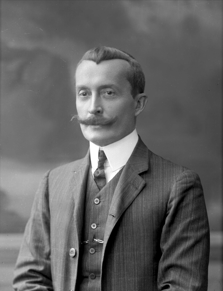 Gustav Borgen, NFB.36946