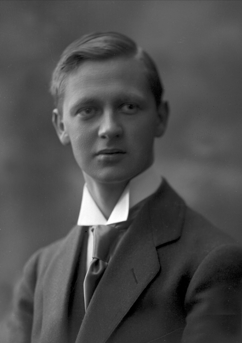 Gustav Borgen, NFB.36980