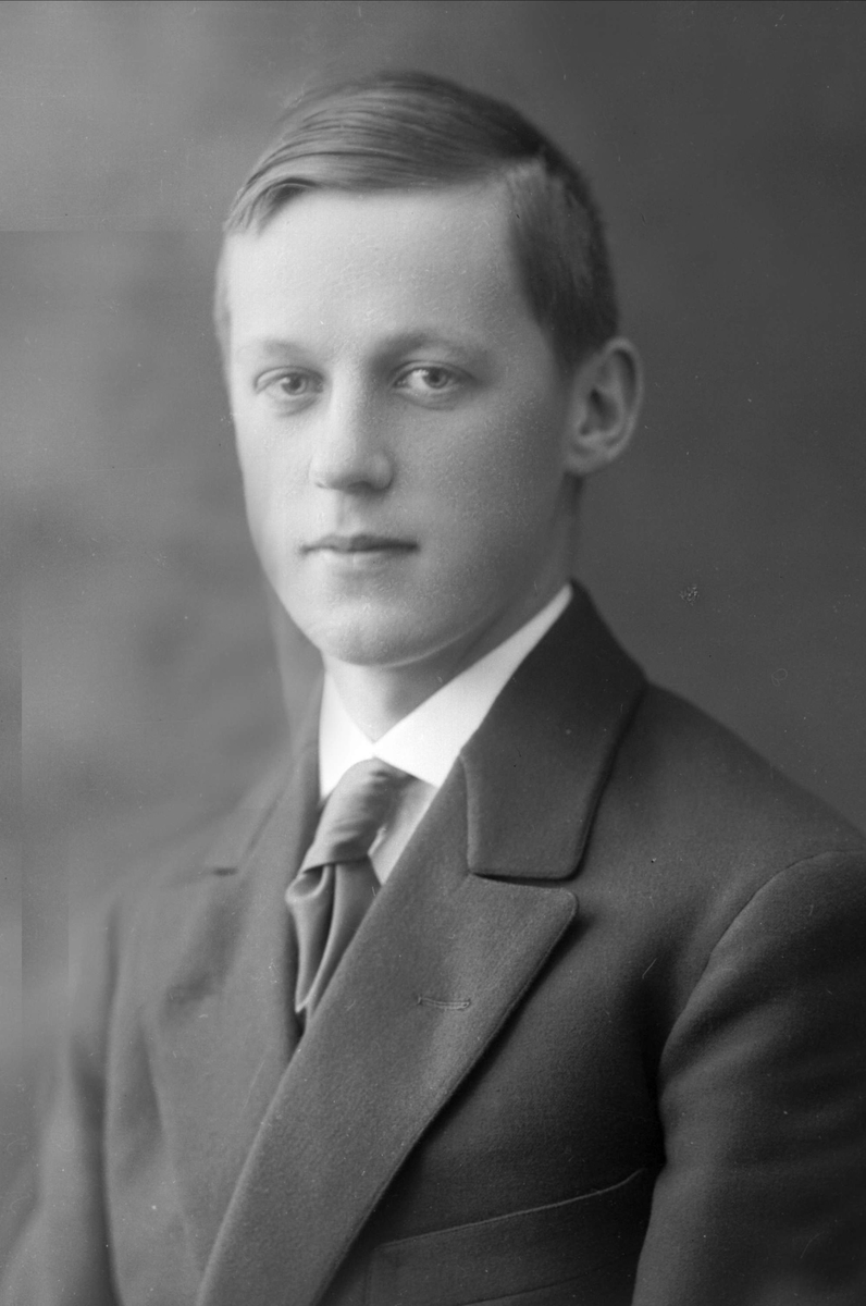 Gustav Borgen, NFB.36985