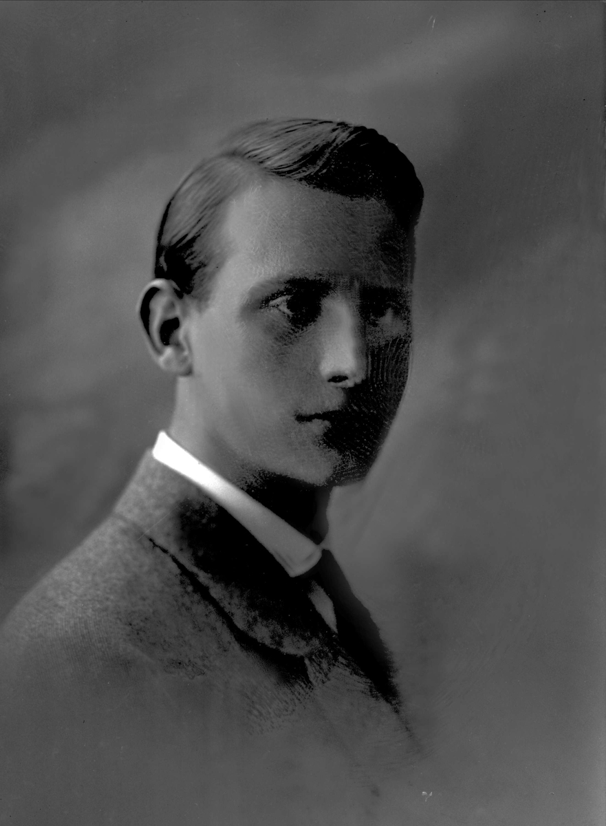 Gustav Borgen, NFB.39895