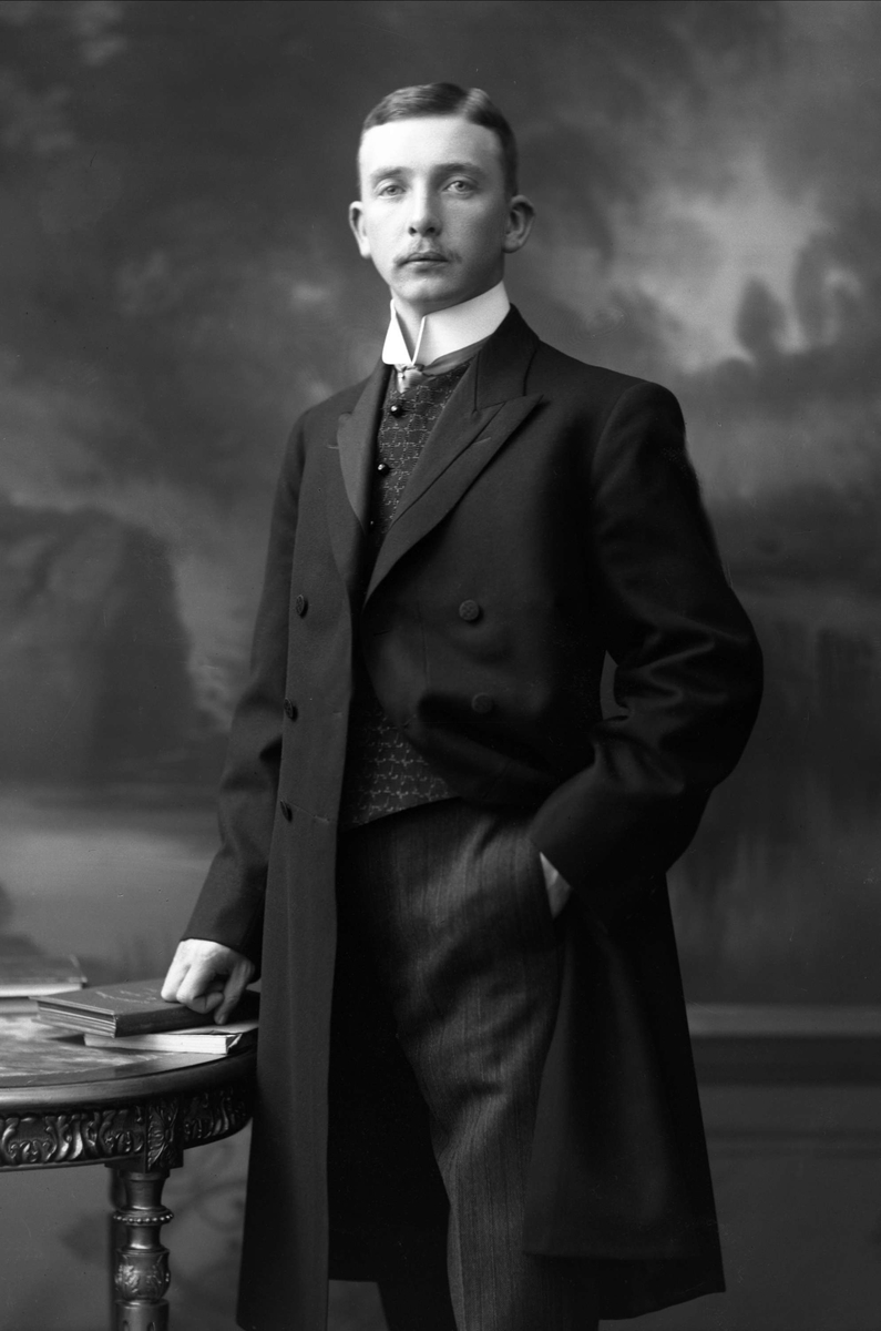 Gustav Borgen, NFB.40122