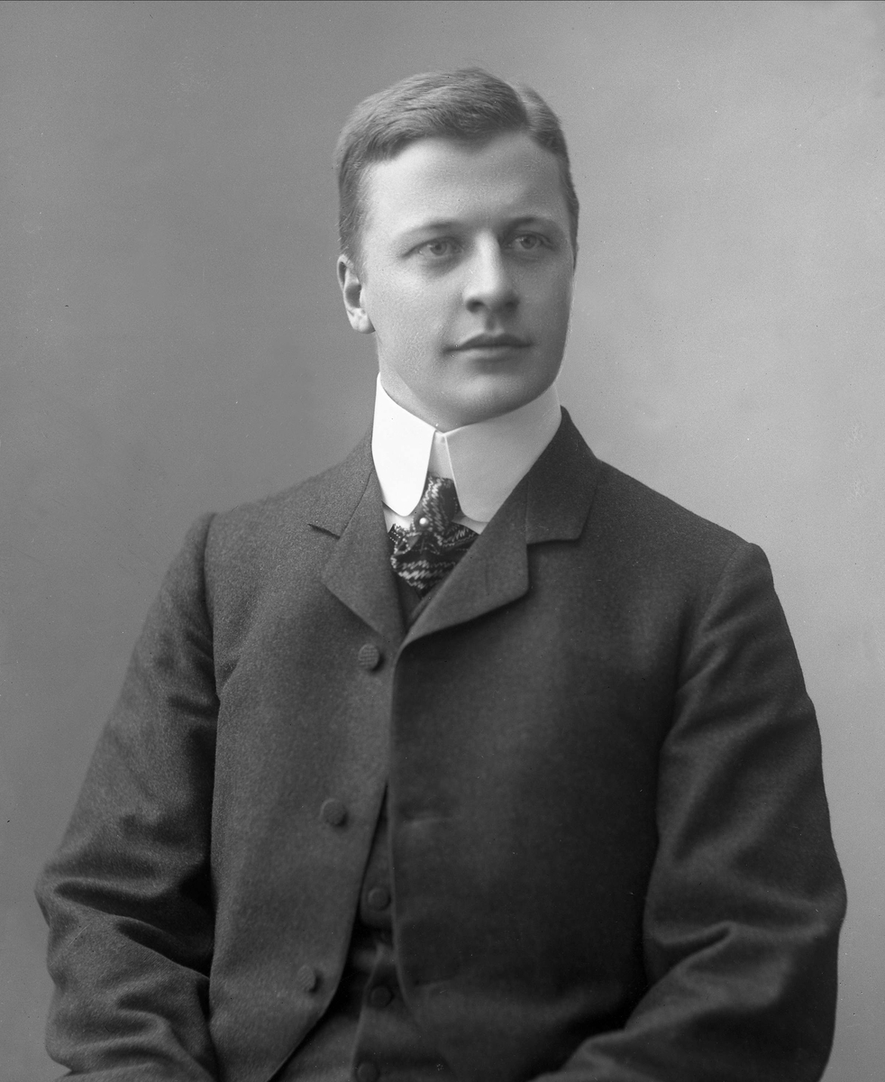 Gustav Borgen, NFB.40272