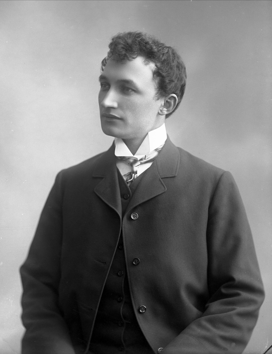 Gustav Borgen, NFB.40817