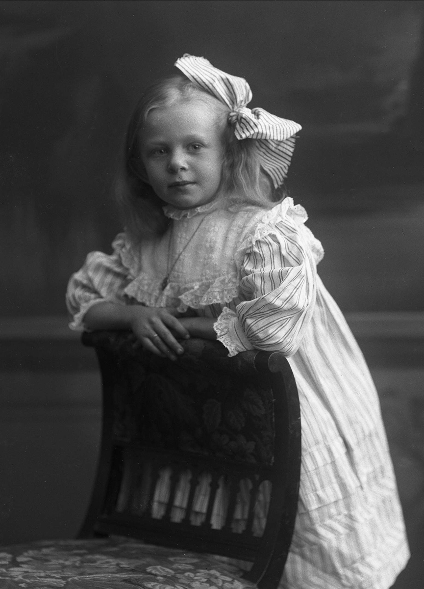 Gustav Borgen, NFB.40975