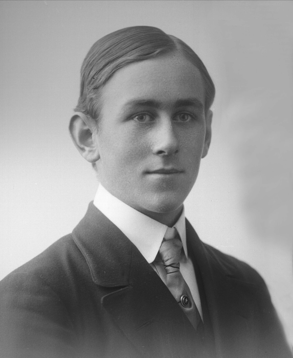 Gustav Borgen, NFB.41860