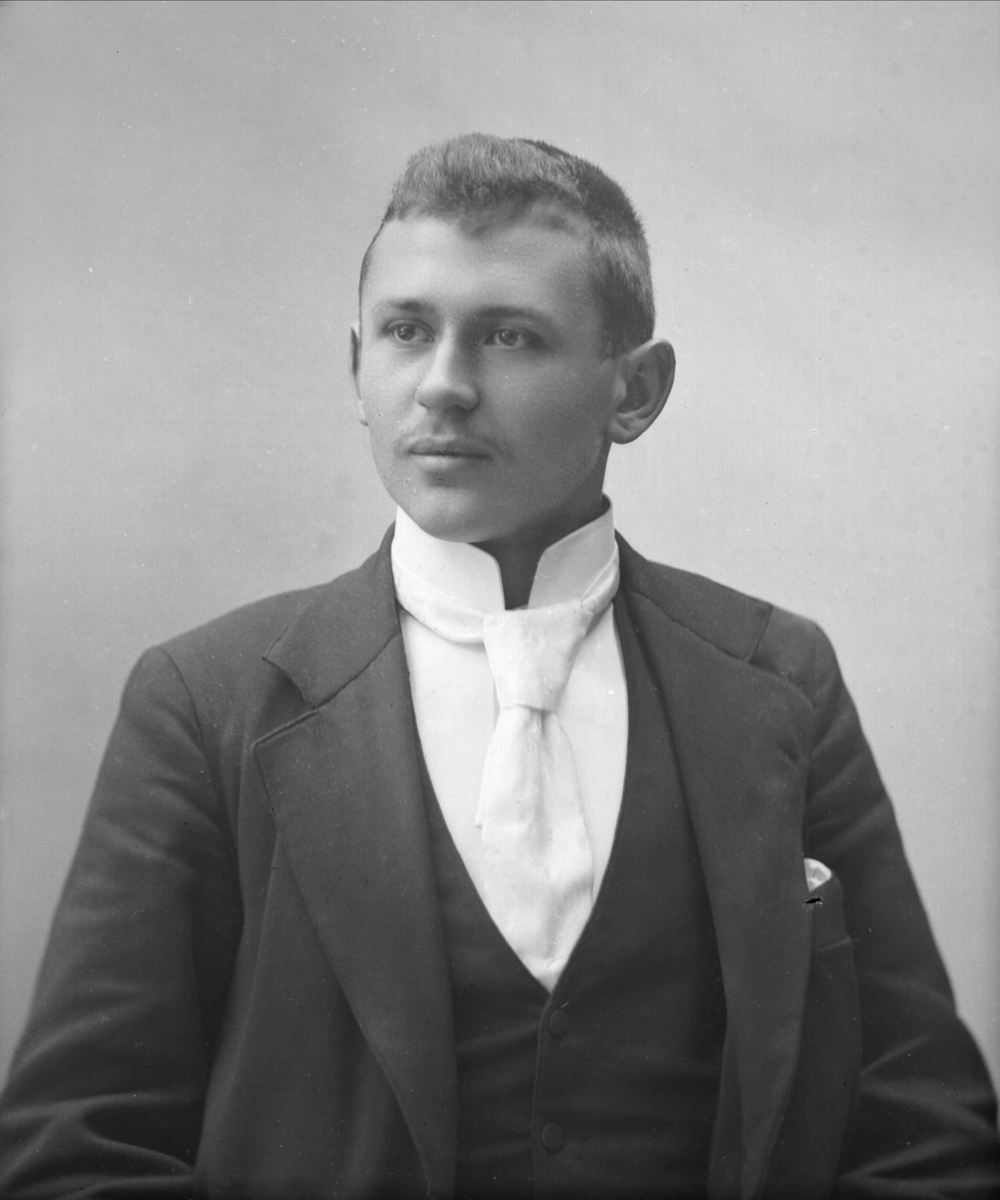 Gustav Borgen, NFB.43076