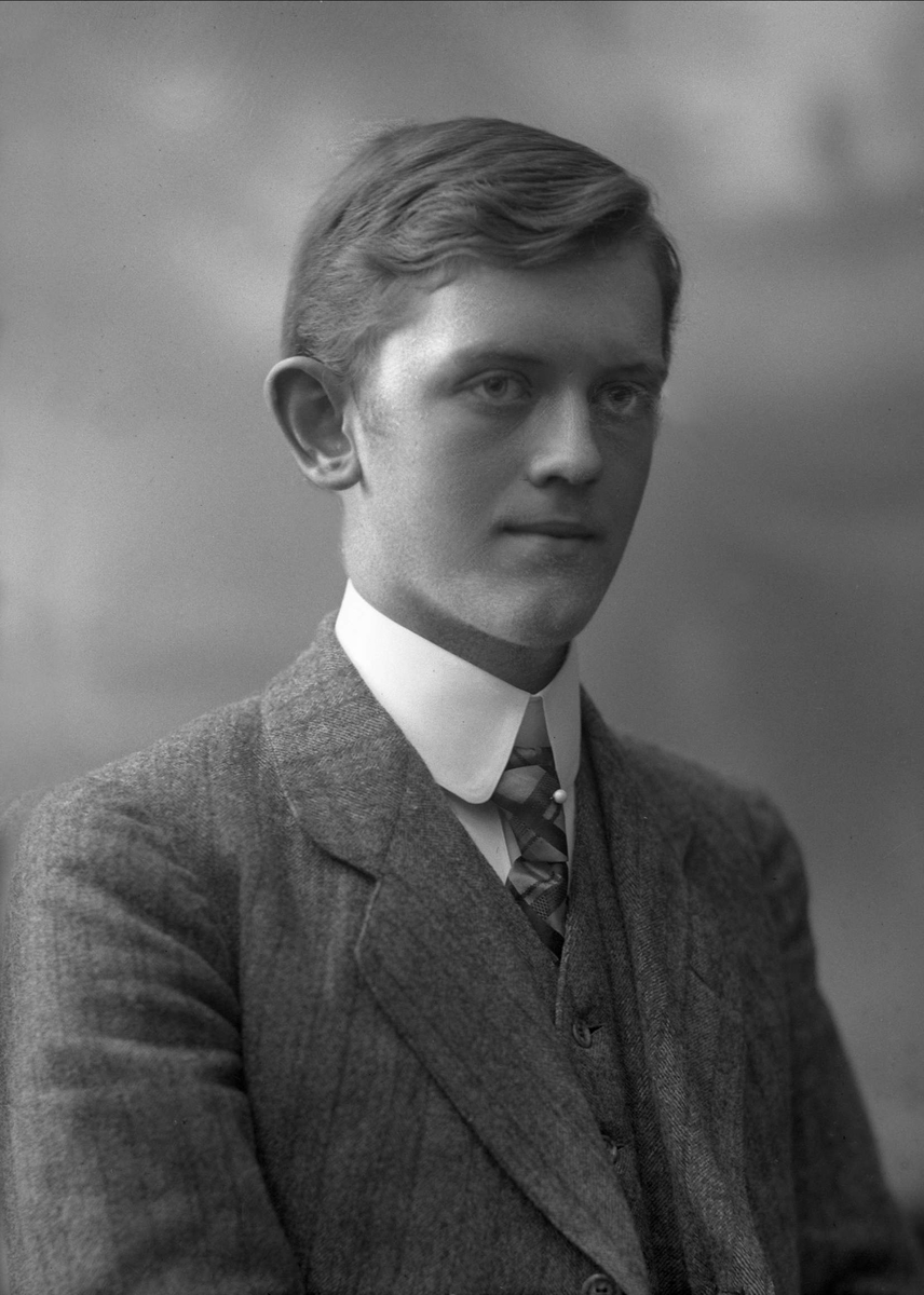 Gustav Borgen, NFB.43128