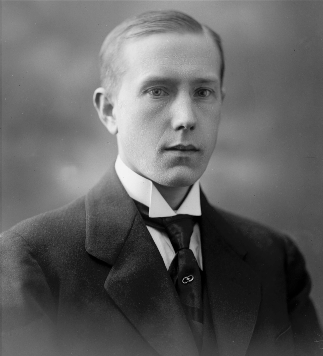 Gustav Borgen, NFB.44172
