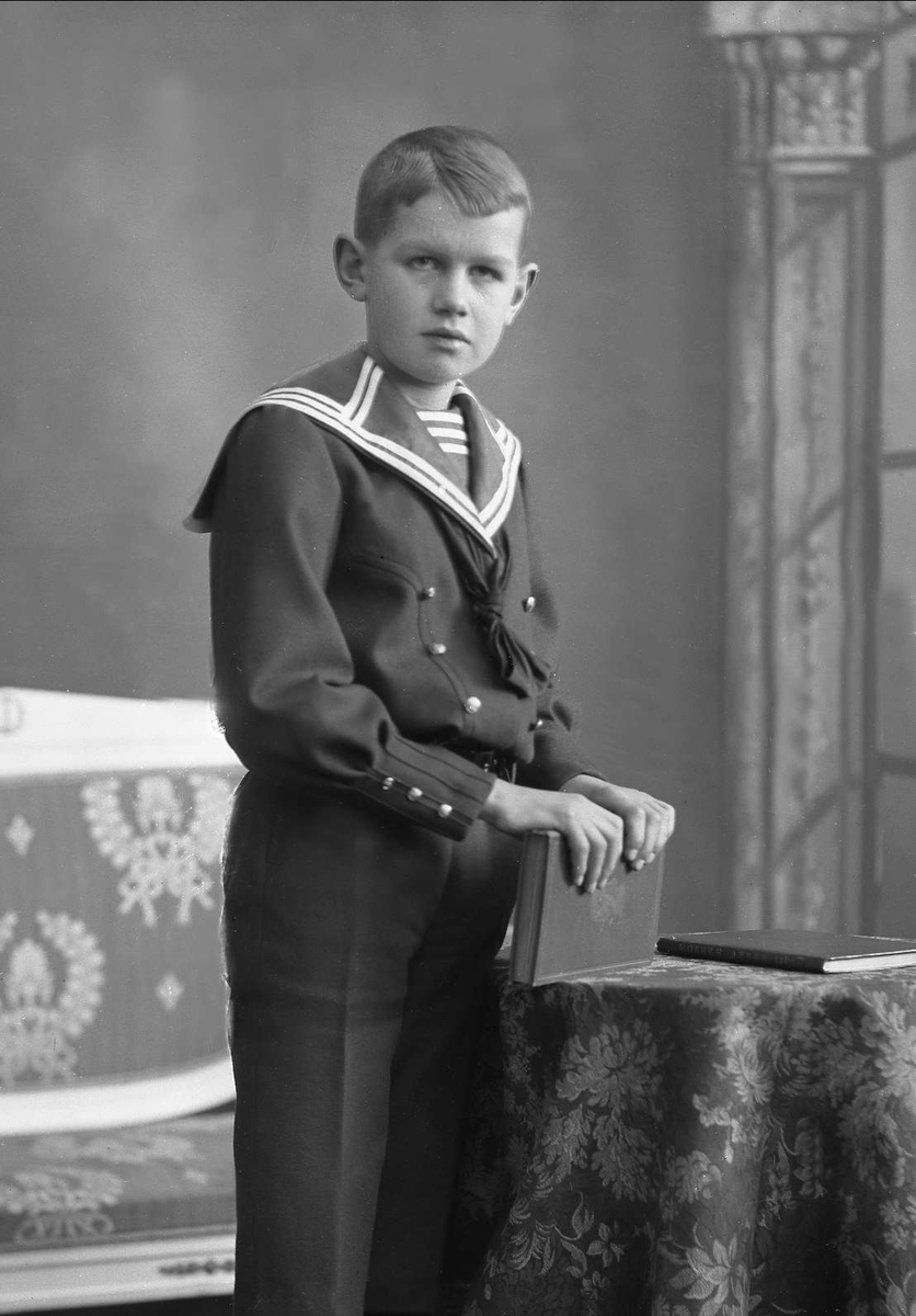 Gustav Borgen, NFB.44714