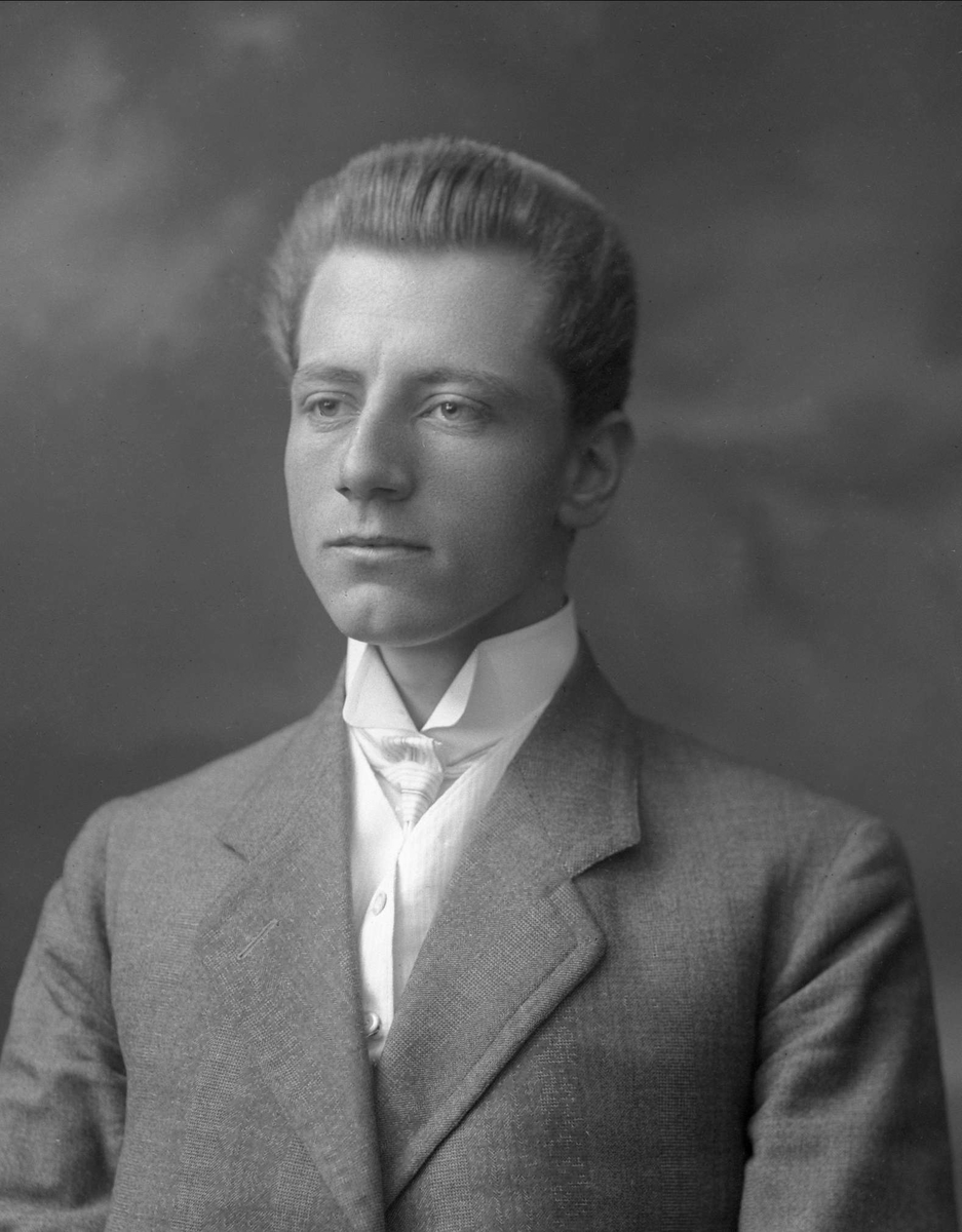 Gustav Borgen, NFB.45246