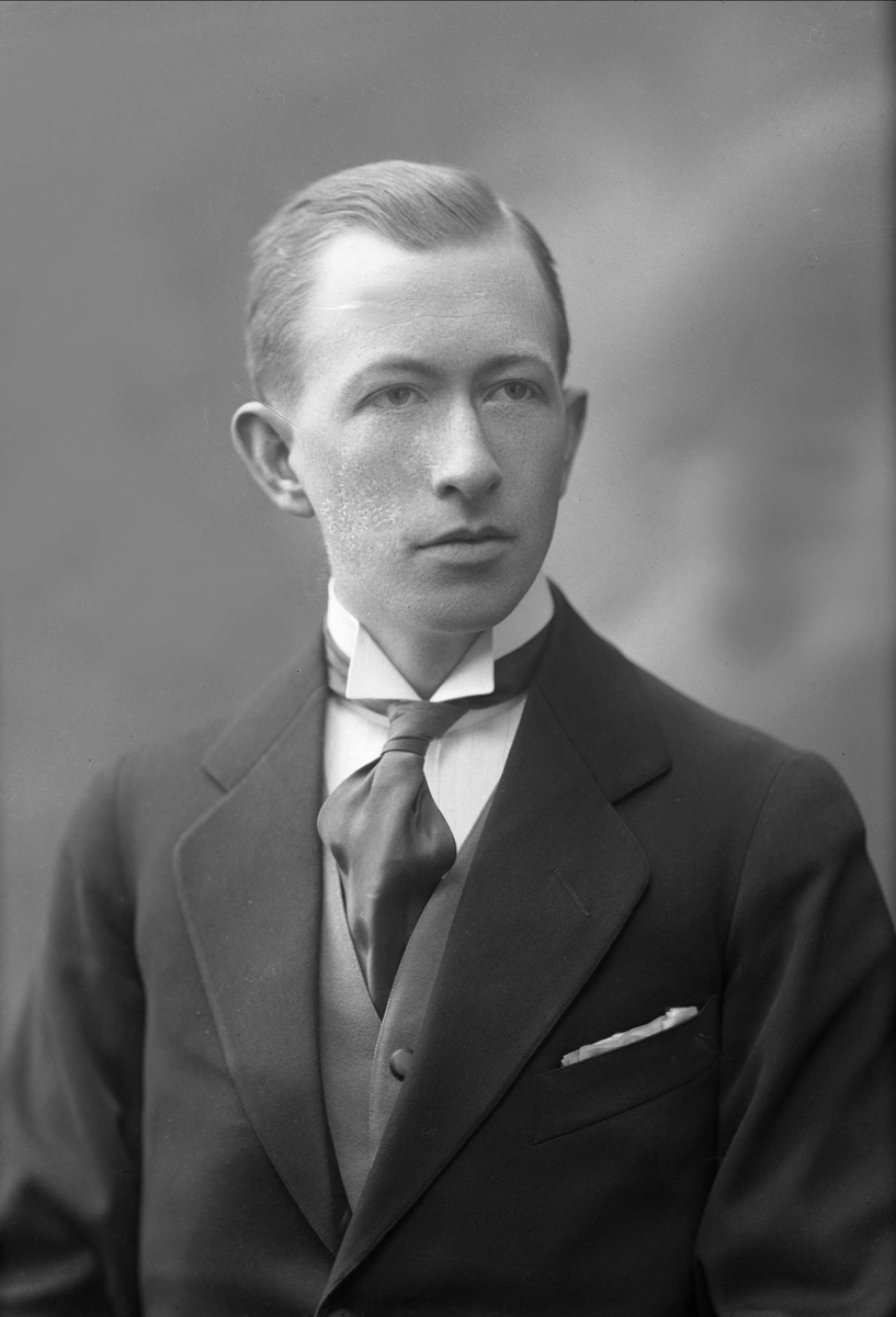 Gustav Borgen, NFB.46174