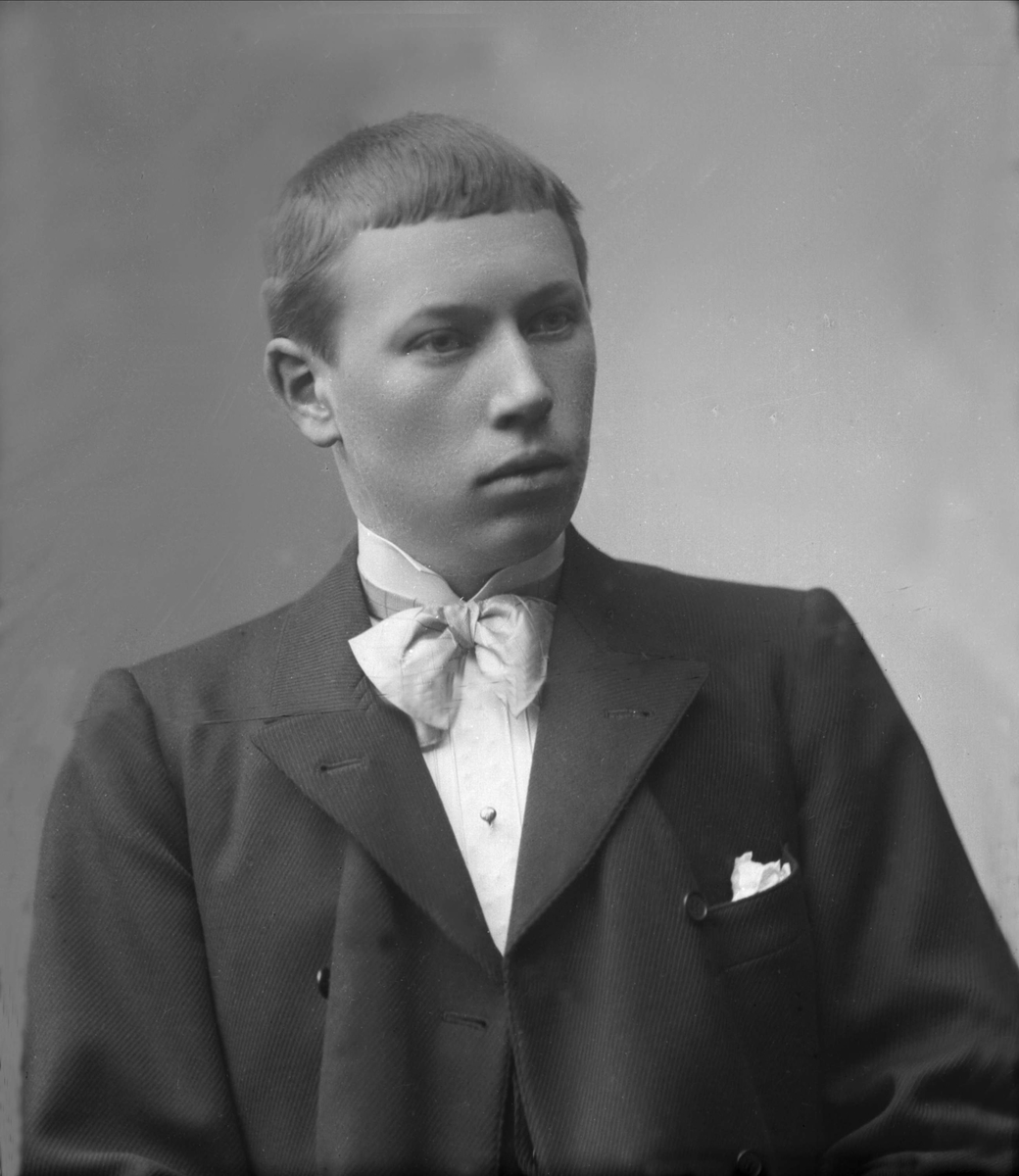 Gustav Borgen, NFB.47259
