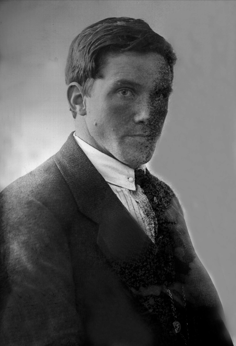 Gustav Borgen, NFB.47264
