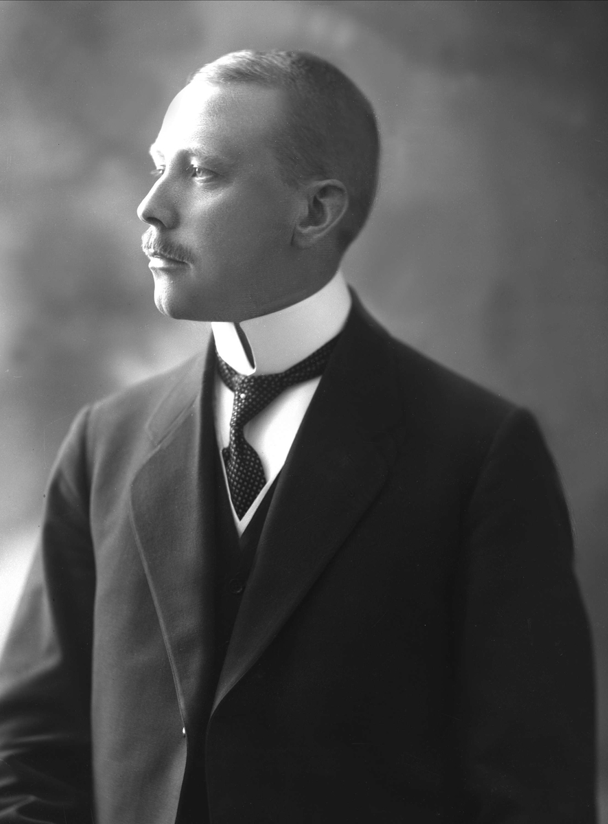 Gustav Borgen, NFB.48030