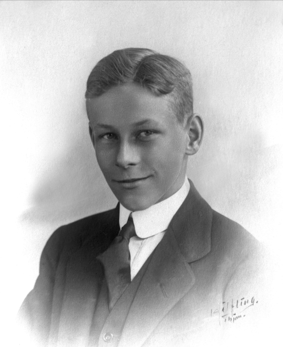 Gustav Borgen, Avfotografering.