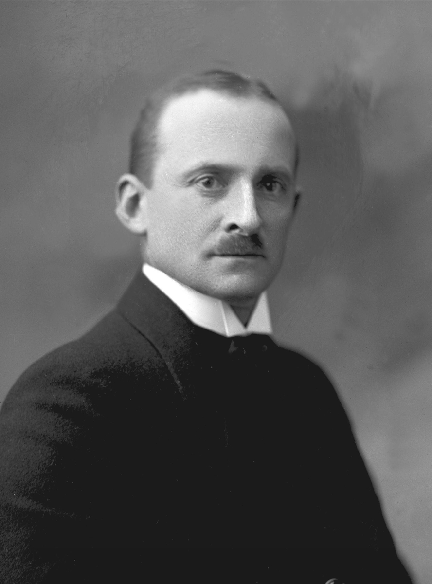 Gustav Borgen, NFB.49070