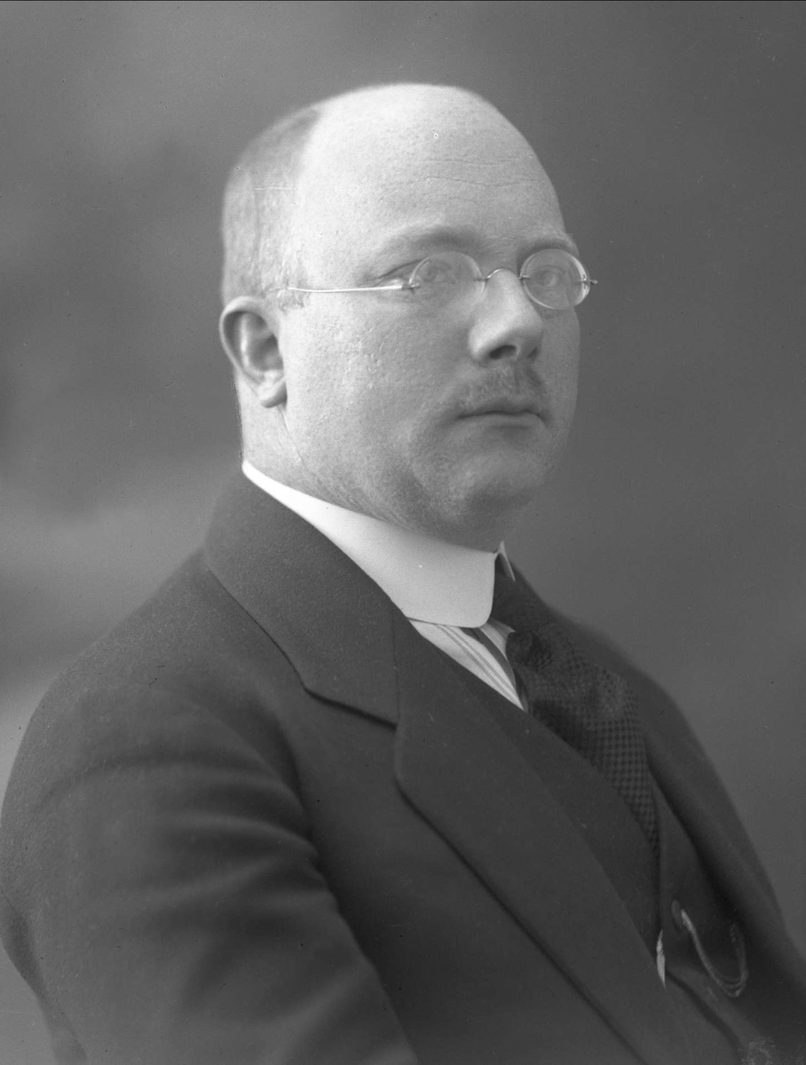 Gustav Borgen, NFB.49082