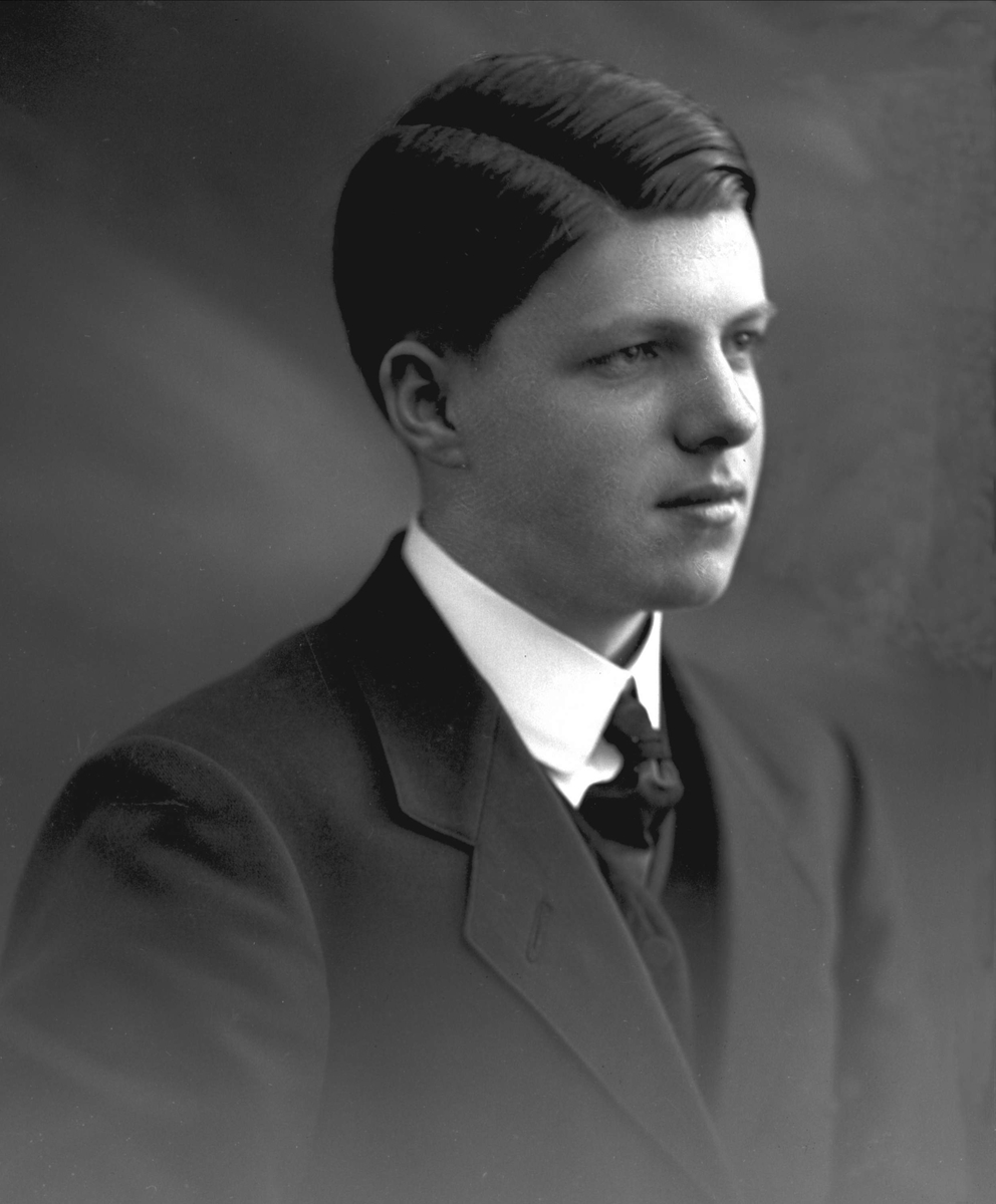 Gustav Borgen, NFB.49382