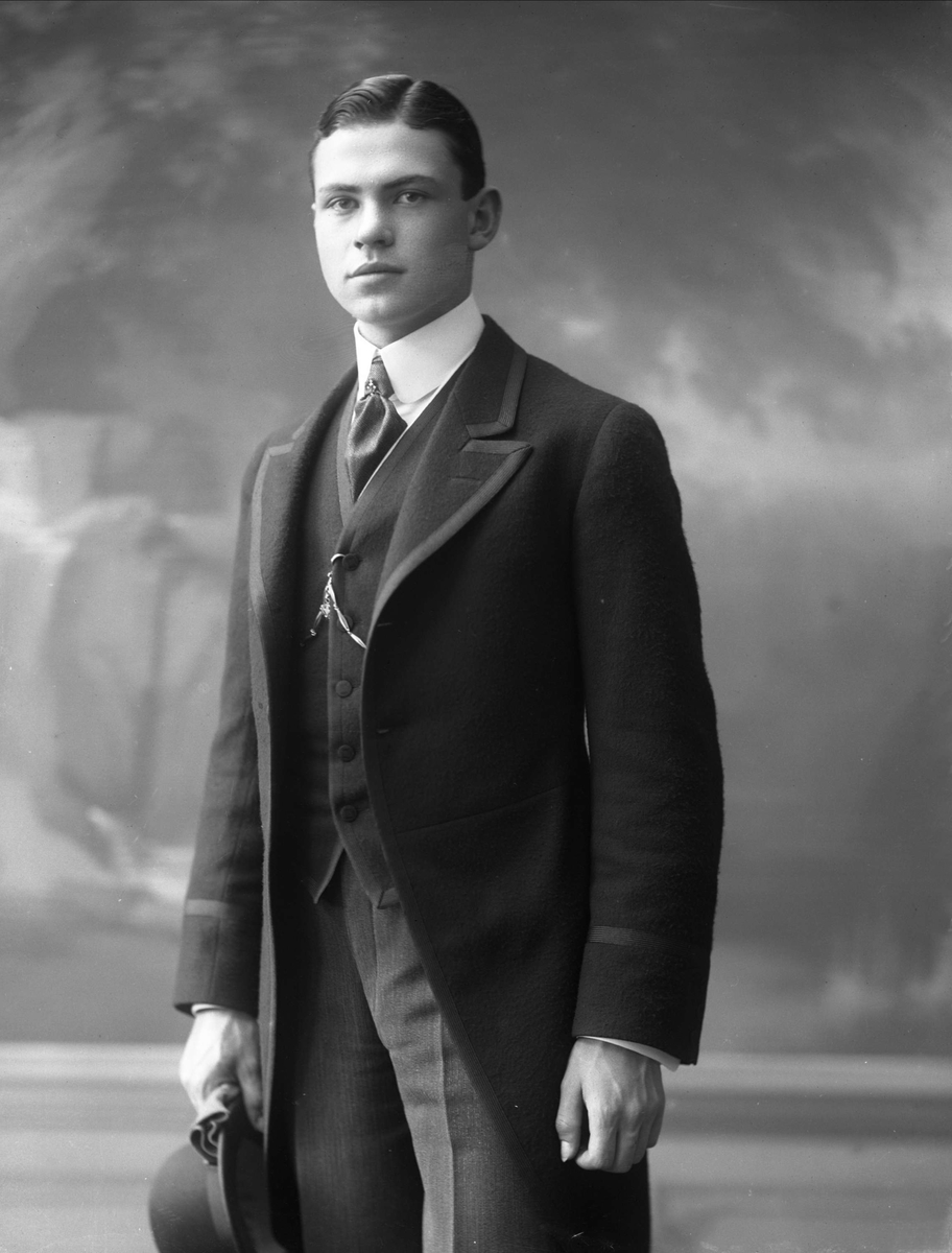 Gustav Borgen, NFB.49882