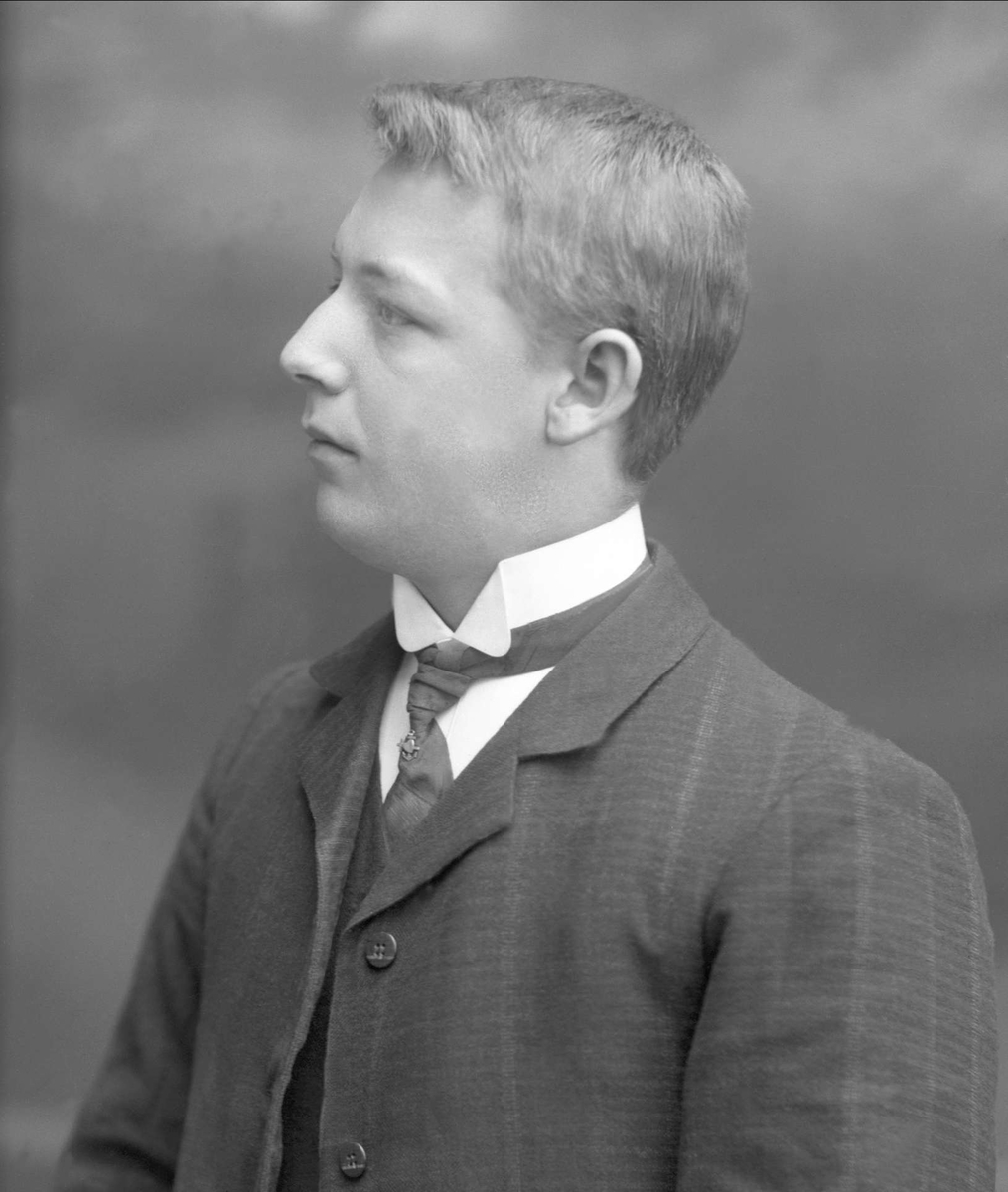 Gustav Borgen, NFB.50883