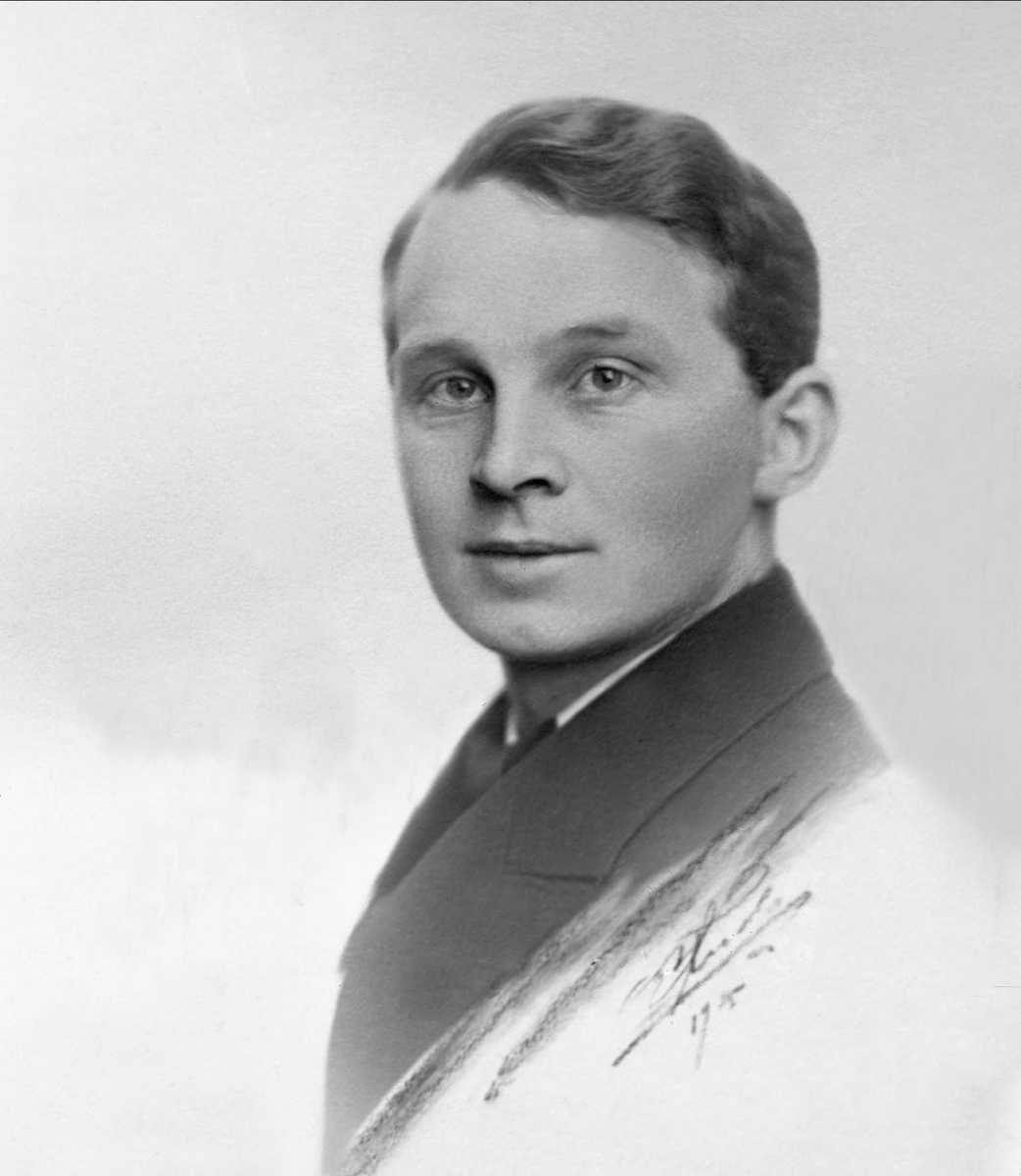 Gustav Borgen, NFB.51746