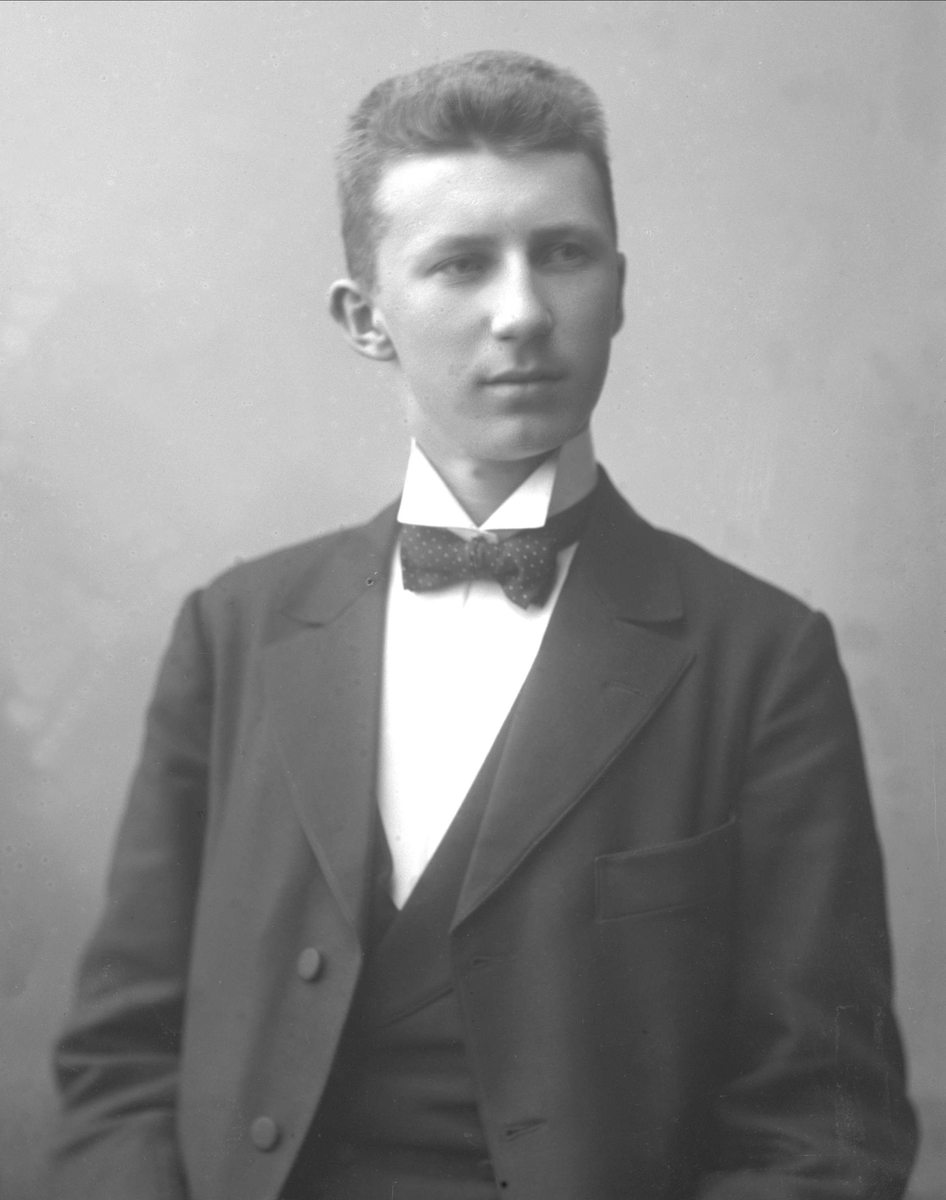 Gustav Borgen, NFB.52079