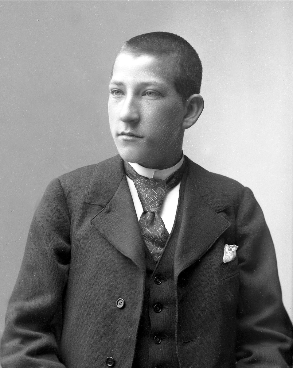 Gustav Borgen, NFB.52470