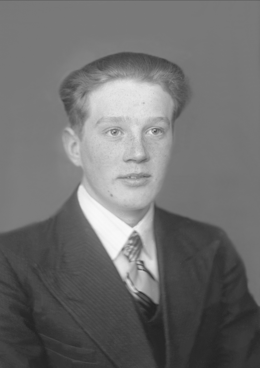 Gustav Borgen, NFB.56493