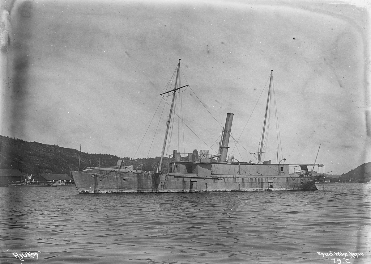 Anders Beer Wilse, Rjukan (b. 1860, Karljohansvern verft, Horten), kommandofartøy