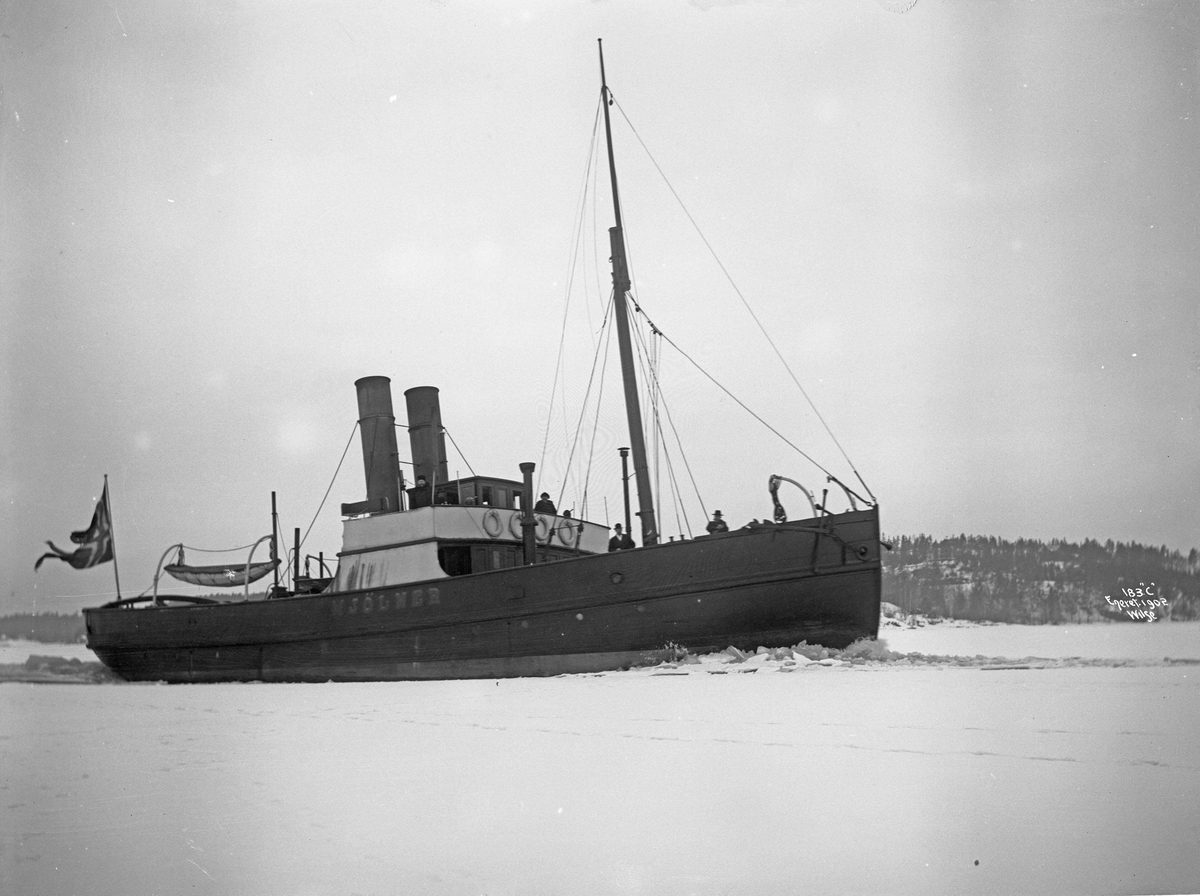 Anders Beer Wilse, D/S Mjølner (b. 1878, Kockums Mekaniske Verksted, Malmø), under fart