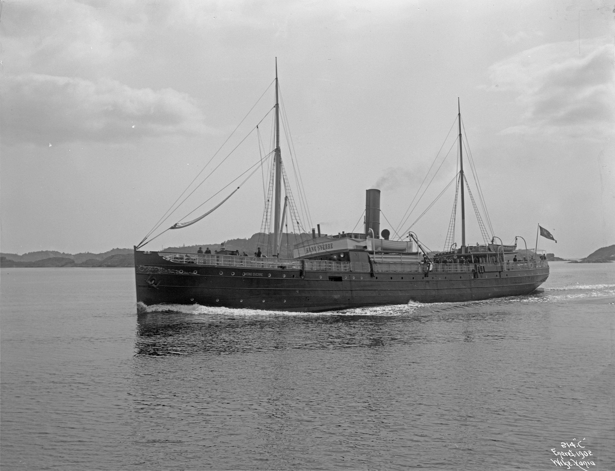 Anders Beer Wilse, D/S Kong Sverre (b. 1867, Nylands Verksted, Christiania), Vestlandsbåt