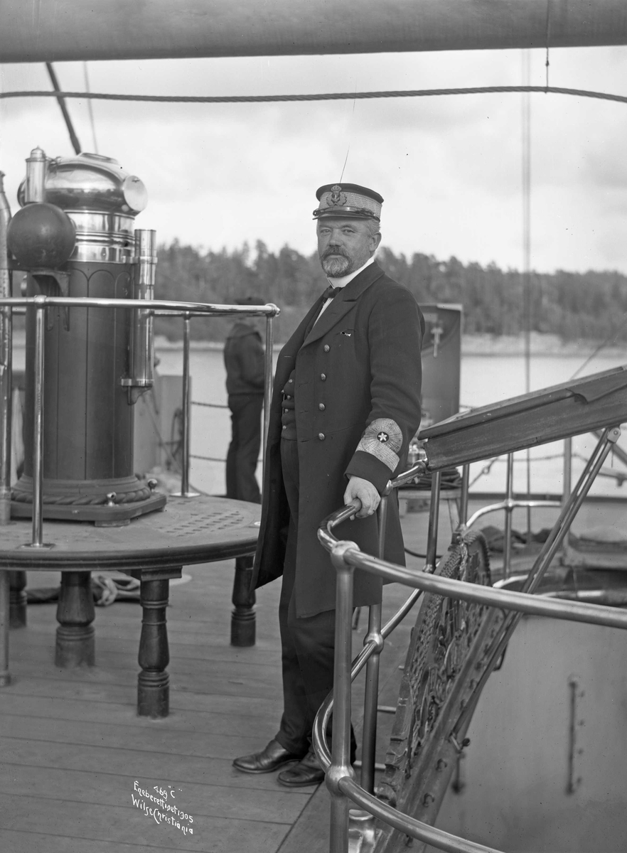 Anders Beer Wilse, Admiral Børresen