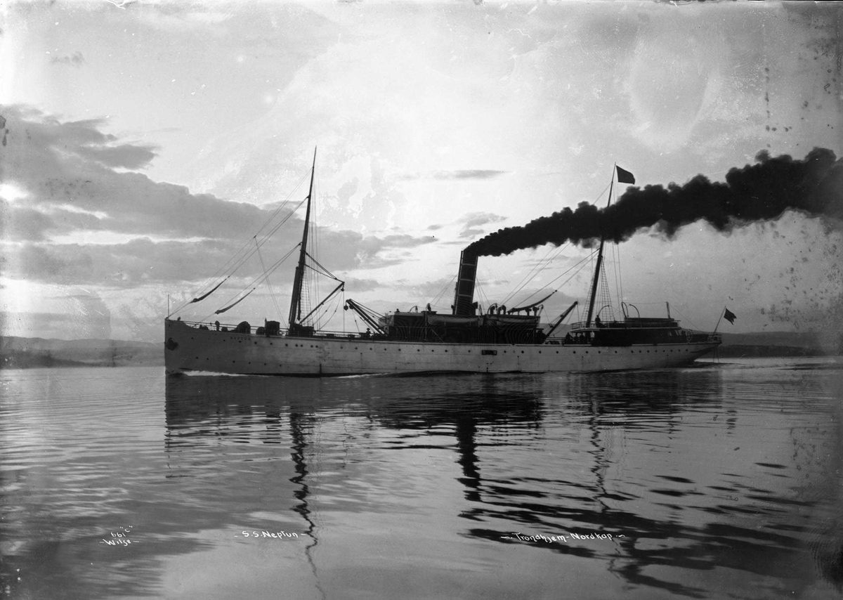 Anders Beer Wilse, Neptun (b. 1890, J. C. Tecklenborg, Geestemünde)