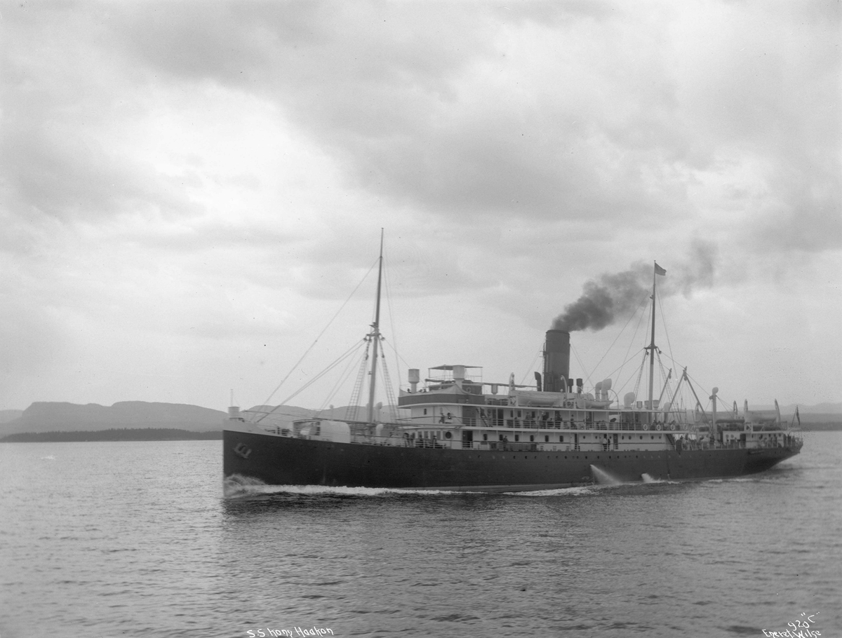 Anders Beer Wilse, D/S Kong Haakon (b. 1906, Burmeister & Wain, Kjøbenhavn)