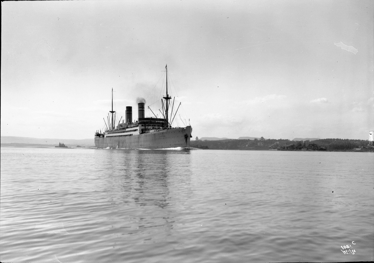 Anders Beer Wilse, D/S Stavangerfjord (b. 1918, Cammell, Laird & Co., Birkenhead)